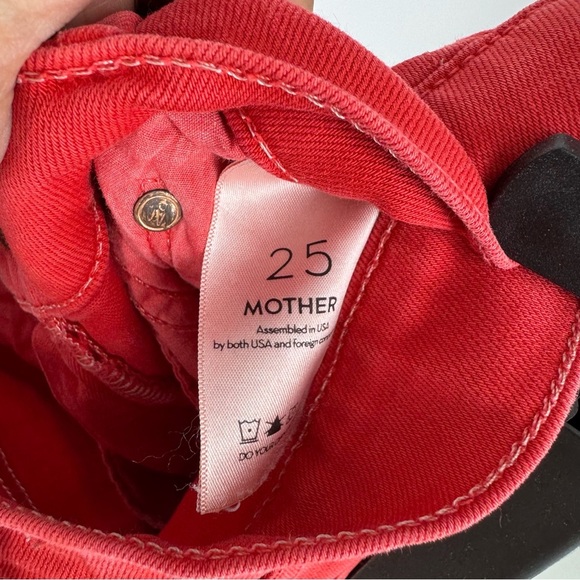 Mother Denim Insider Crop Fray Jeans in Red - Picture 5 of 5